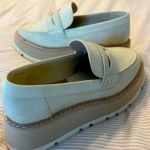 Dolce Vita Tieko Loafer